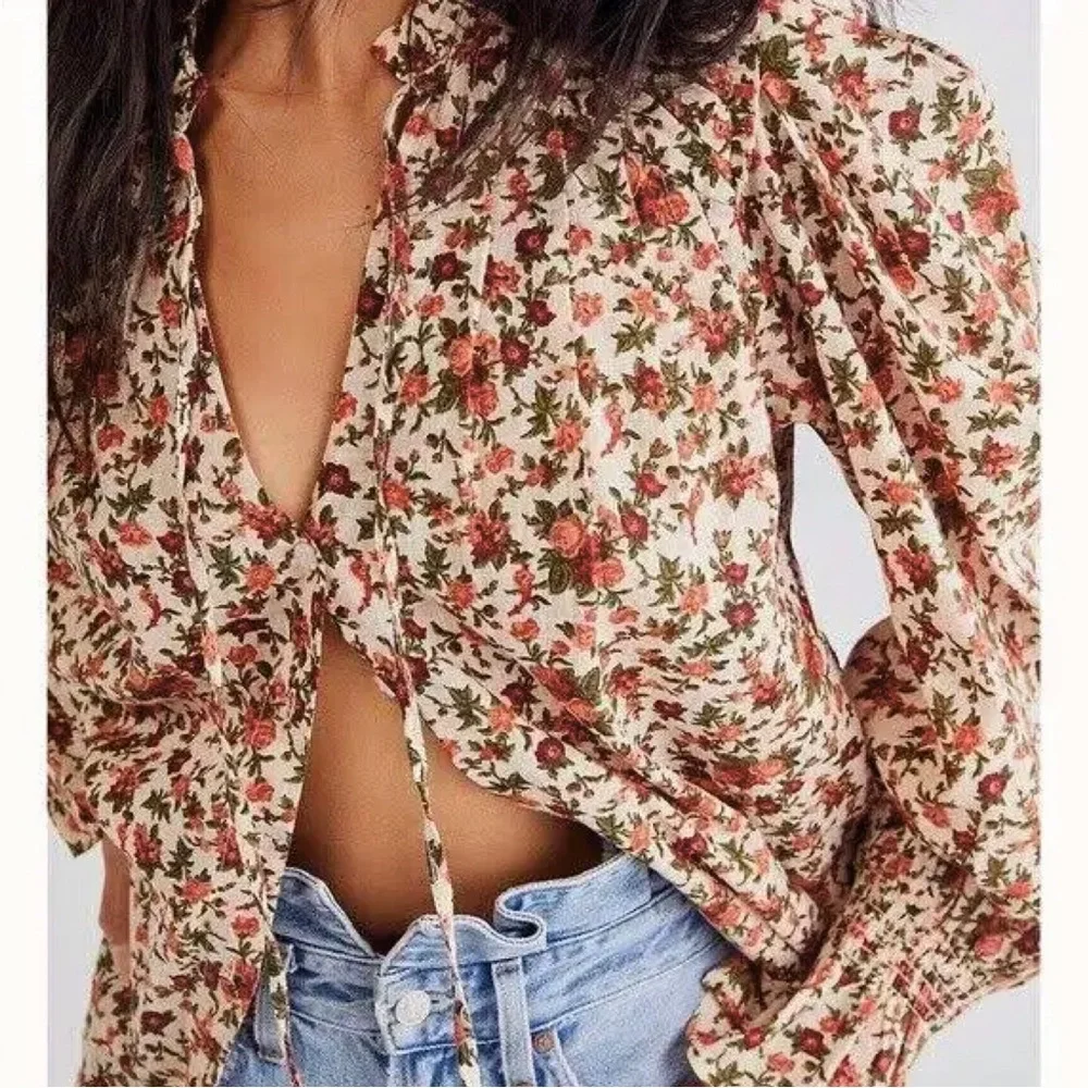 Free People - Meant to Be Blouse - NWOT - Picture 7 of 8